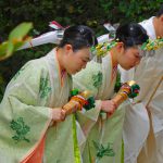 鶴岡八幡宮・四月の祭礼と行事～桜咲く卯月～